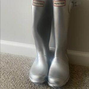 Hunter Metallic Silver Boots